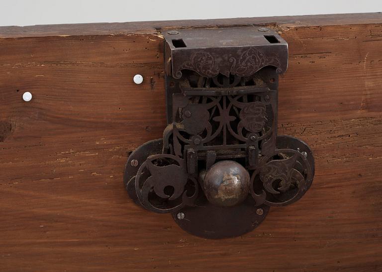 CASSONE, renässans/renässans-stil, delvis 1600-tal.
