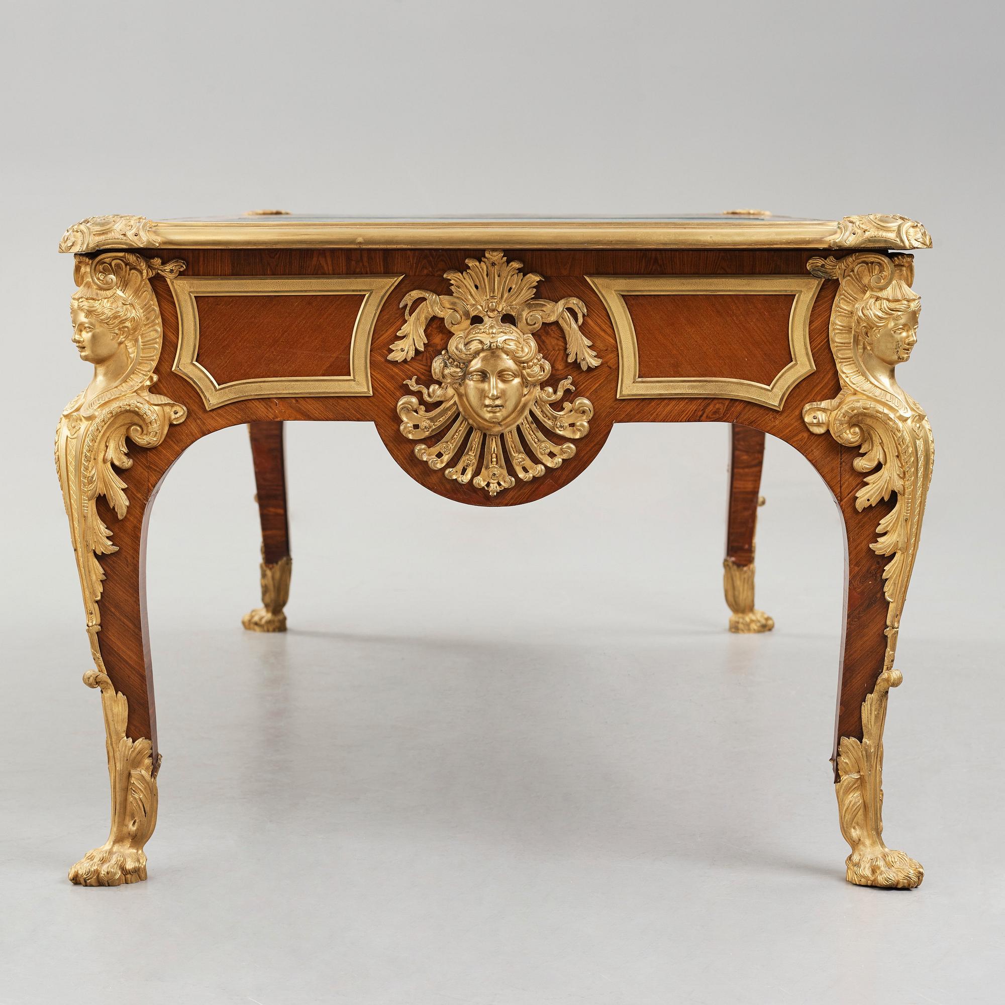 A Régence style, Ormolu - Mounted Bureau Plat, around year 1900.