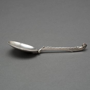SKED med volutformad knopp, av Henrik Möller, Stockholm (verksam 1645-1690).
