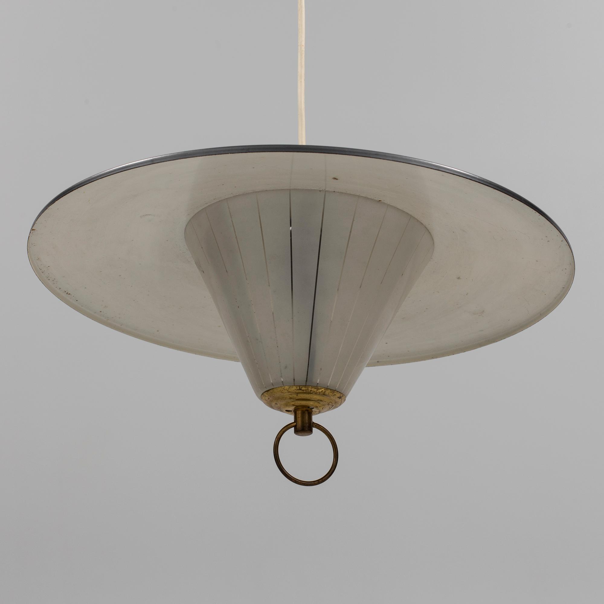 TAKLAMPA, 1960-tal. Höjd ca 18 cm.