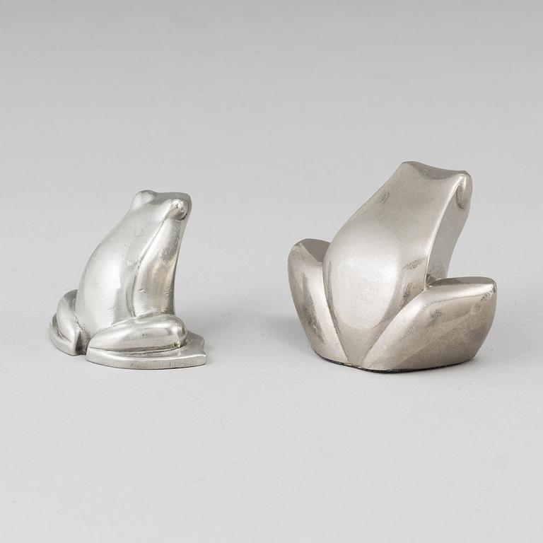 GUNNAR CYRÉN, figuriner, 2 st, silverpläterad zink. bl.a. Dansk Designs, Japan.