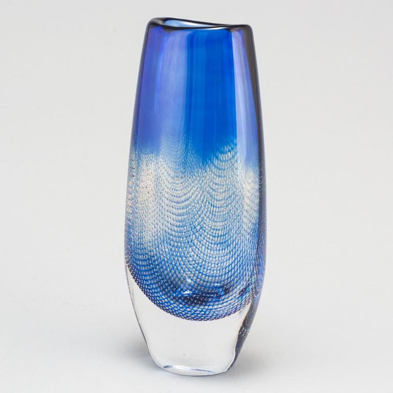 A 'Kraka'glass vase by Sven Palmqvist, Orrefors.