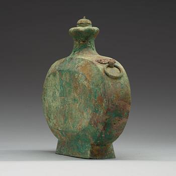 A Bronze wine flask with cover (Bianhu), presumably Han dynasty (206 BC-220 AD).