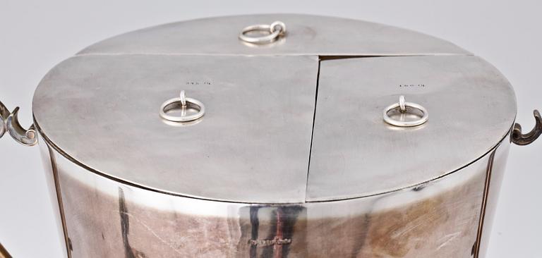 BRÄNNVINSCISTERN, nysilver, CR Carlström, omkring 1900.