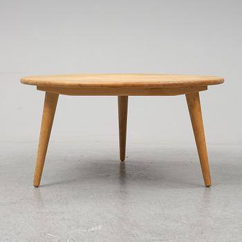 HANS J WEGNER, a model CH008 sofa table, for Carl Hansen & Son.