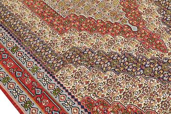 A Kelim Senneh carpet, 300 x 196 cm.