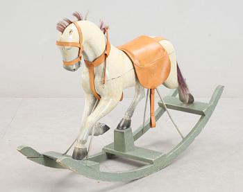 GUNGHÄST, trä, 1900-tal.