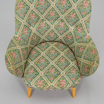 Carl Gustaf Hiort af Ornäs, a mid-20th century 'Pedro' armchair for Hiort Tuote Puunveisto Oy - Träsnideri Ab.