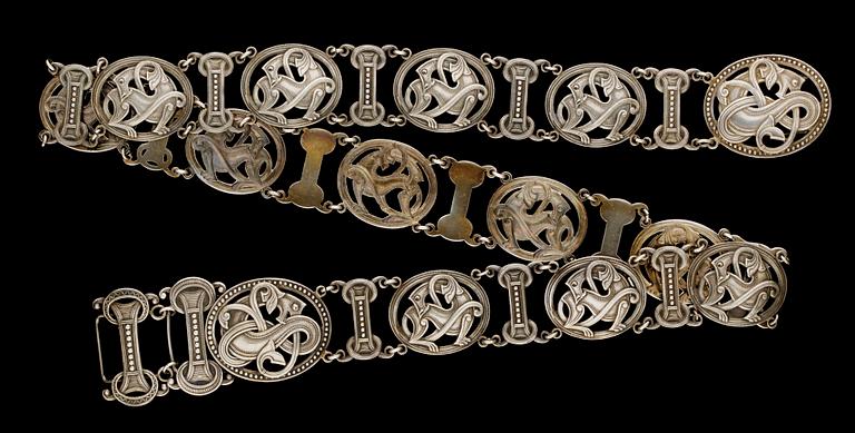 SKÄRP, SILVER, JUGEND.