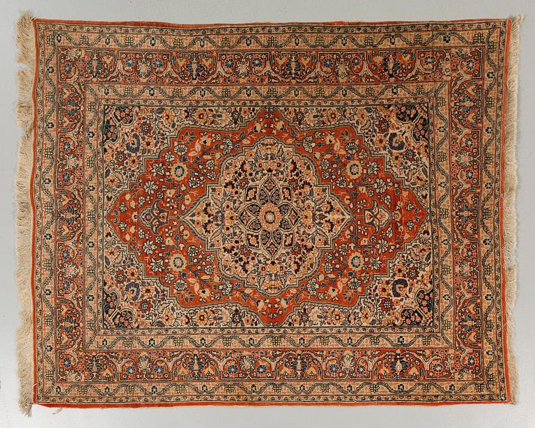 MATTA, orientalisk, semiantik/antik, 162 x 126 cm.