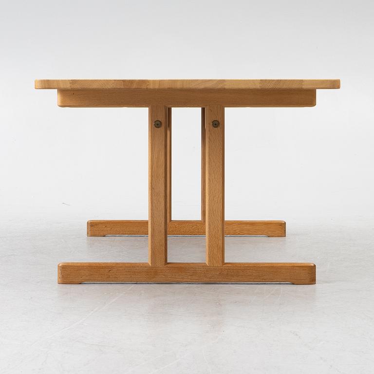 Børge Mogensen, Coffee table, model 5267, Fredericia Stolefabrik, second half of the 20th century.