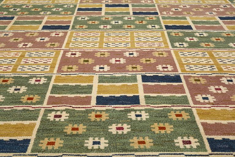 Märta Måås-Fjetterström, matta, "Ängarna", flossa, ca 325,5-327 x 222,5-227 cm, signerad AB MMF.