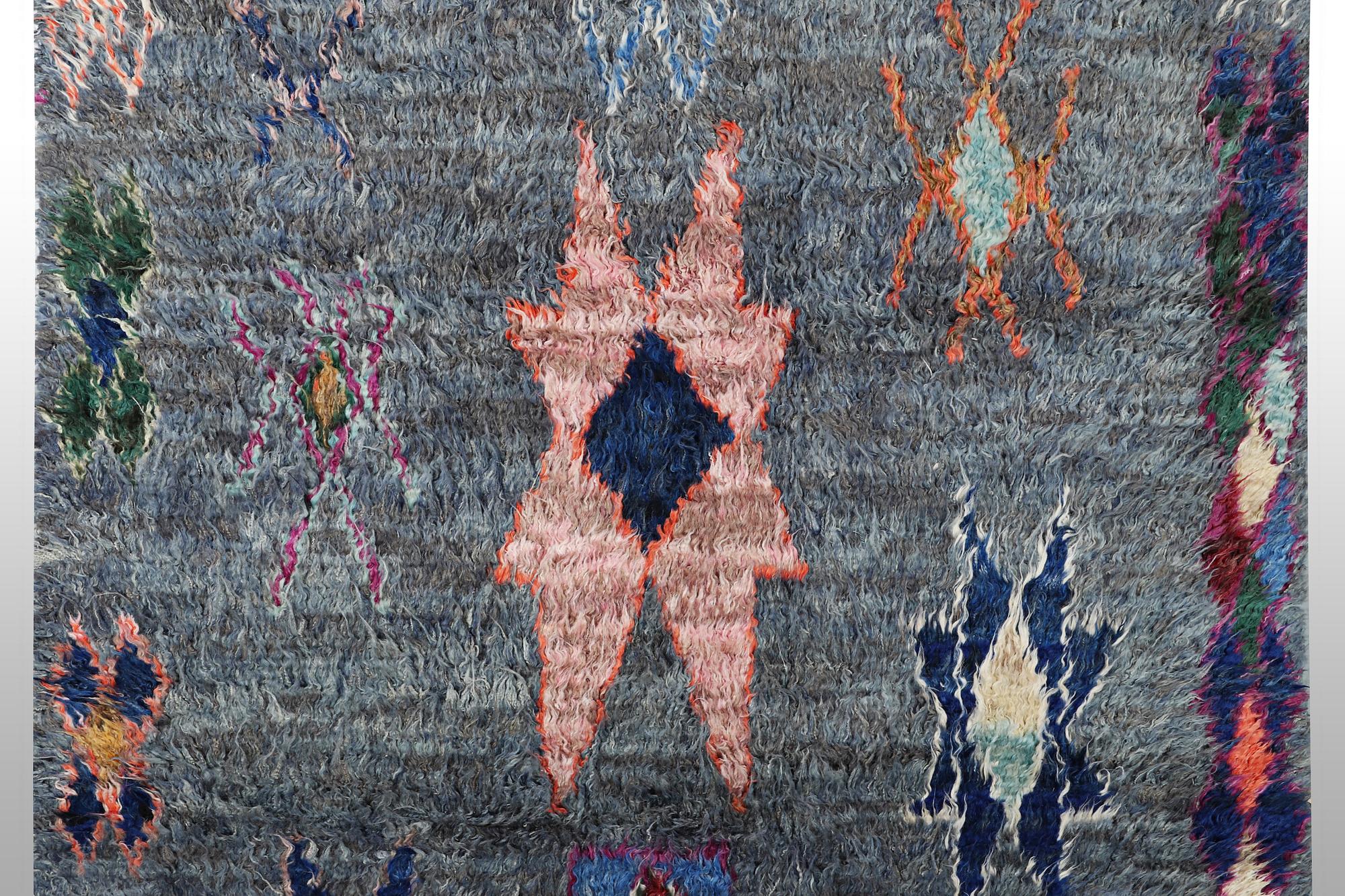 A arpet, Morocco Berber,  ca 275 x 178 cm.