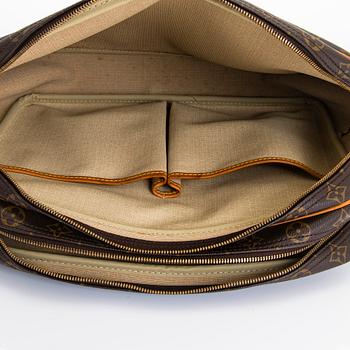 Louis Vuitton, väska, "Reporter GM".