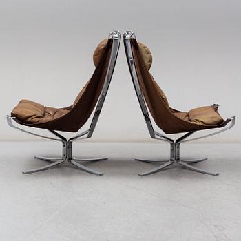 A pair of 'Falcon chair' easy chairs by Sigurd Russel, Vatne Möbler, Norway, 1970s.