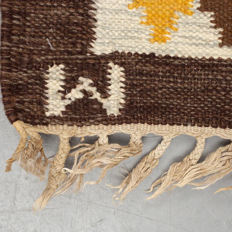 A carpet, flat weave, ca 199 x 135-137,5 cm, signed W.