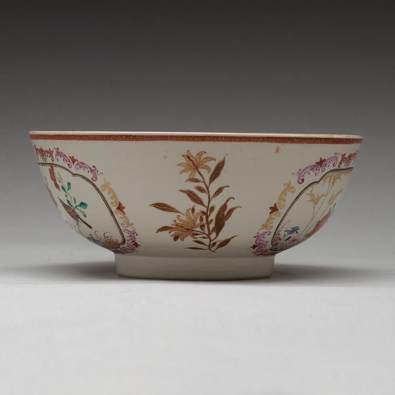 BÅLSKÅL, kompaniporslin. Qingdynastin, Qianlong (1736-1795).