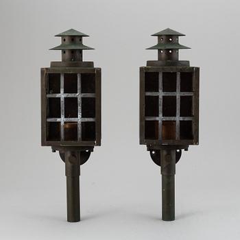 A 20th Century pair of copper wall lanterns.