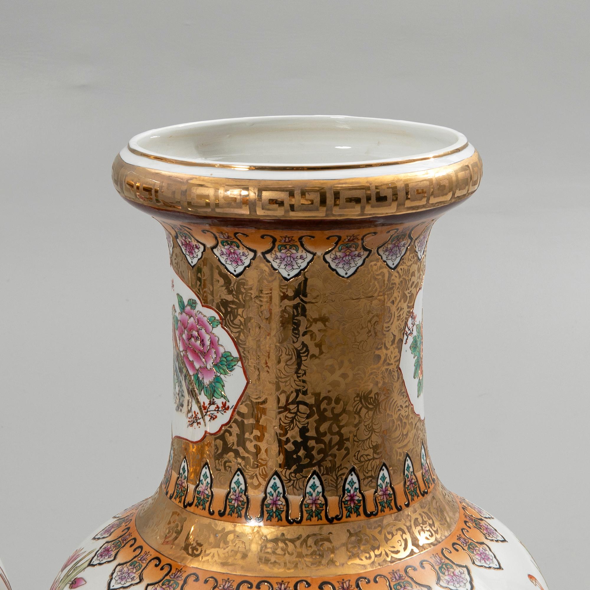 Floor vases, 1 pair, China, 19th/20th century.