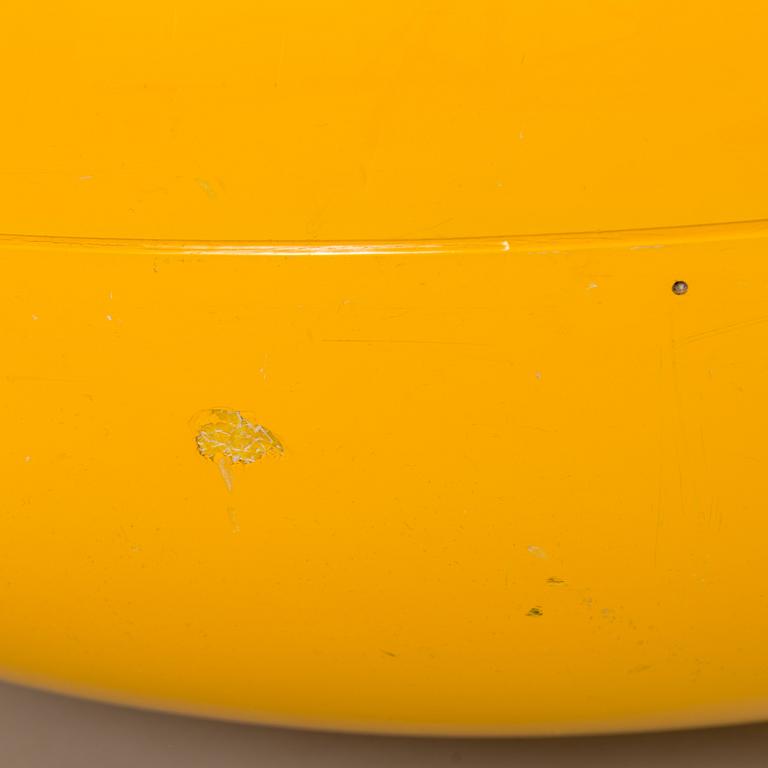 EERO AARNIO, A 'Pastilli chair' manufactured by Adelta. Designed in 1962.