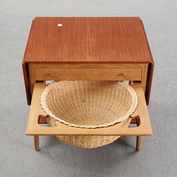 Hans J Wegner, sybord, "AT-33", Andreas Tuck, Danmark, 1900-talets andra hälft.