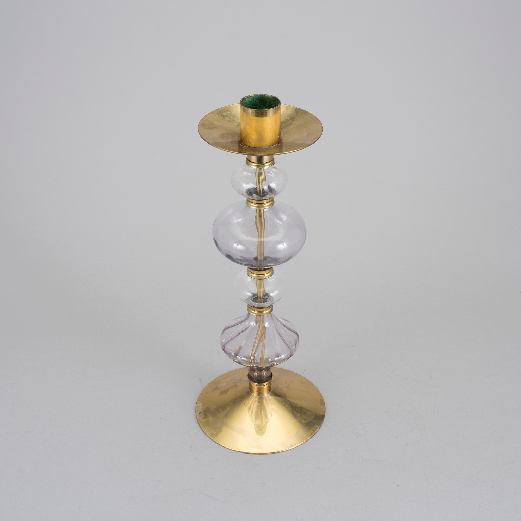 ERIK HÖGLUND, ljusstake, mässing och glas, 1900-talets andra hälft.