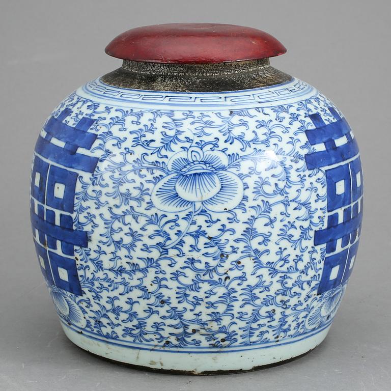 BOJAN, porslin, Kina, 1800-tal.