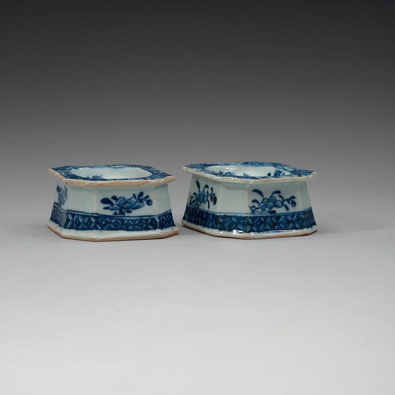 A pair of blue and white salts, Qing dynasty, Qianlong (1736-95).