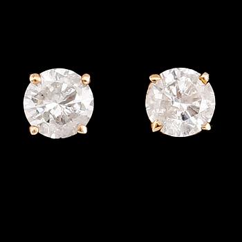 ÖRHÄNGEN, 1 par, 14 k guld, solitära briljantslipade diamanter tot 0.72 ct.