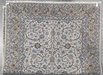 MATTA, Keshan, ca 350x230 cm.
