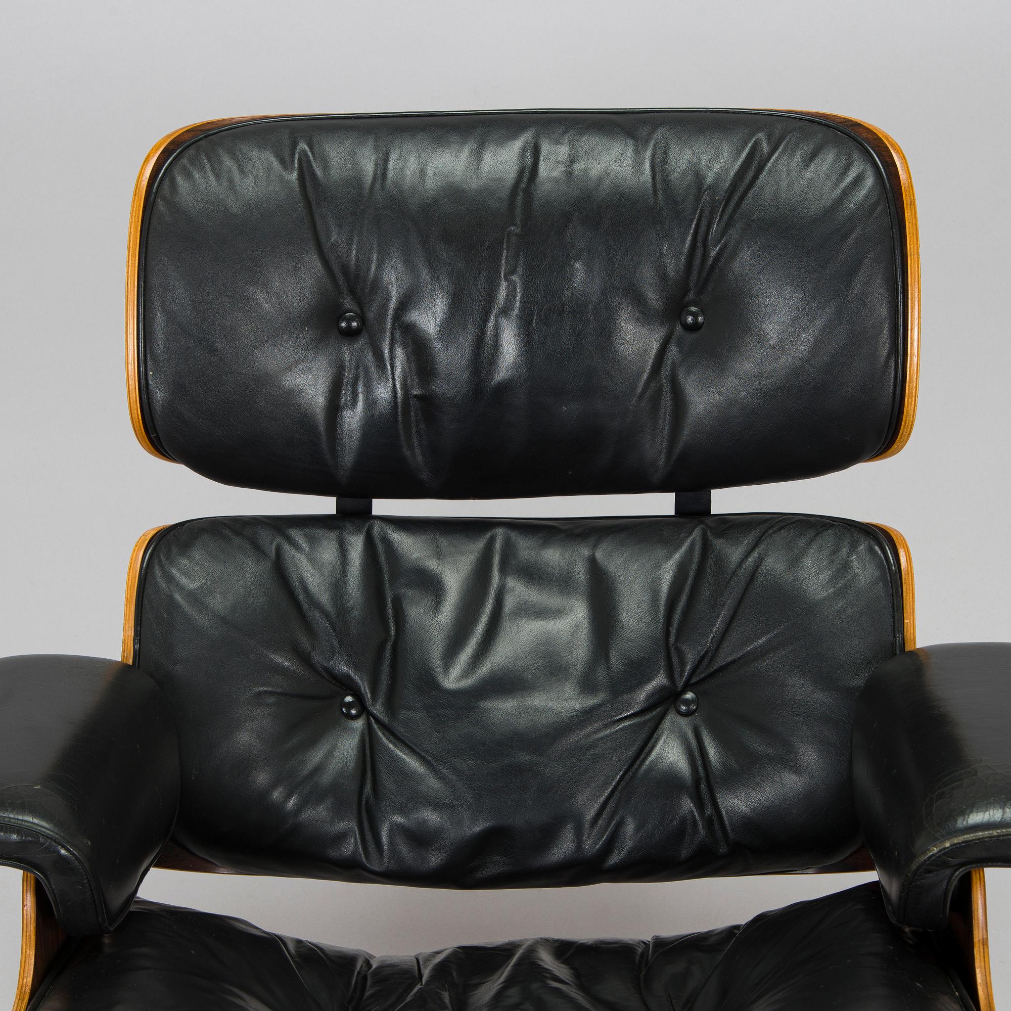 Charles & Ray Eames, 'Lounge chair', licensed by Mobilier International France, 1977.
