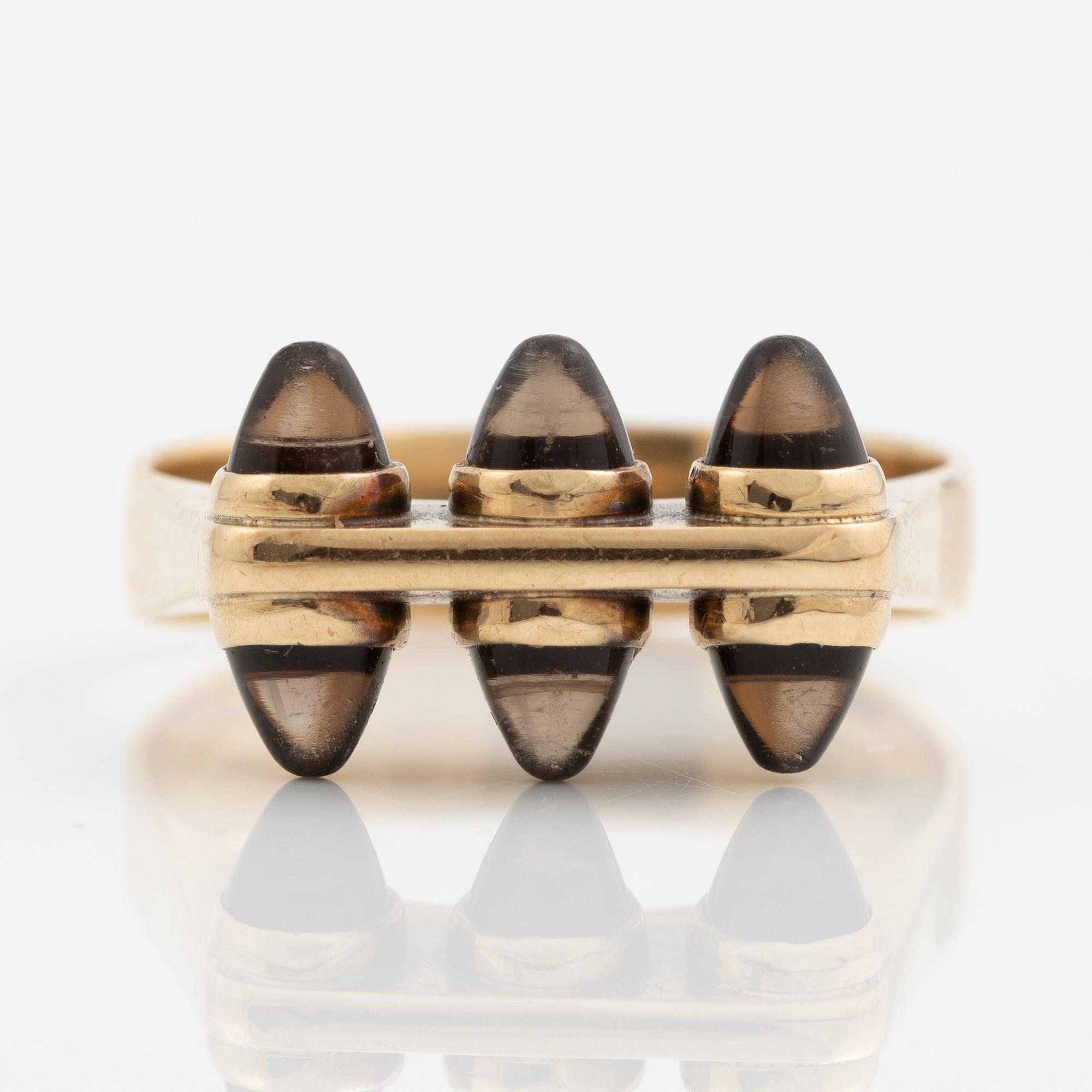 A 14K gold ring with smoaky quartzes. Alppikulta, Helsinki.