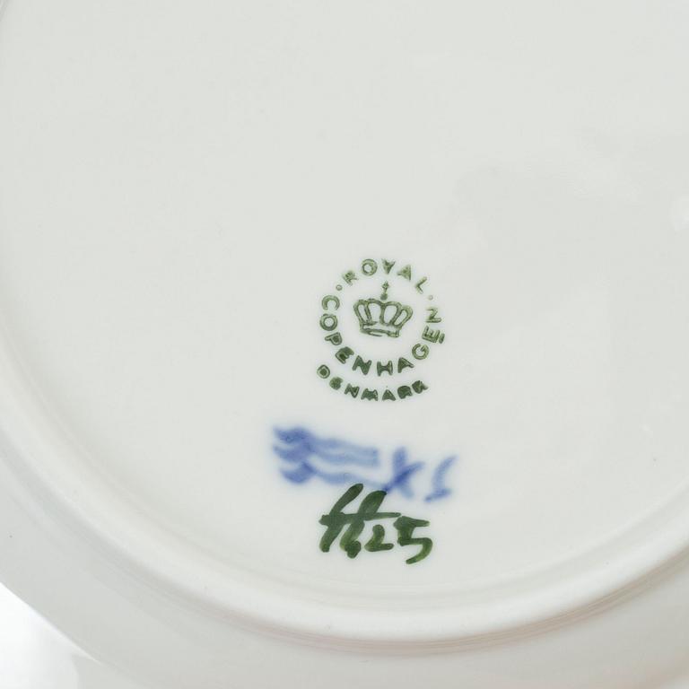 A Royal Copenhagen 'Blå Blomst' part coffee and tea service, Denmark (67 pieces).