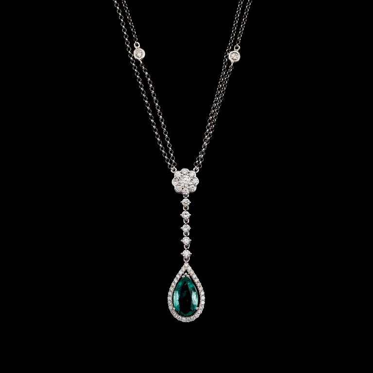 COLLIER, 18 k vitguld, smaragd ca 1.86 ct, briljantslipade diamanter tot ca 0.94 ct.