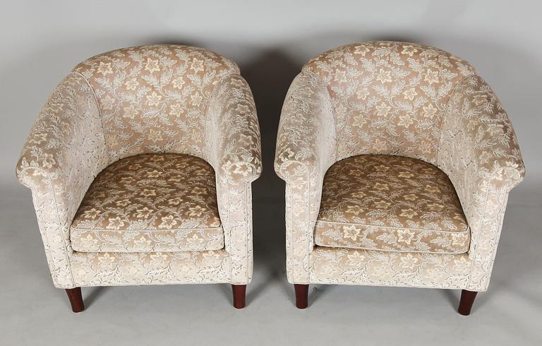 FÅTÖLJER, 1 par, 1900-talets mitt.