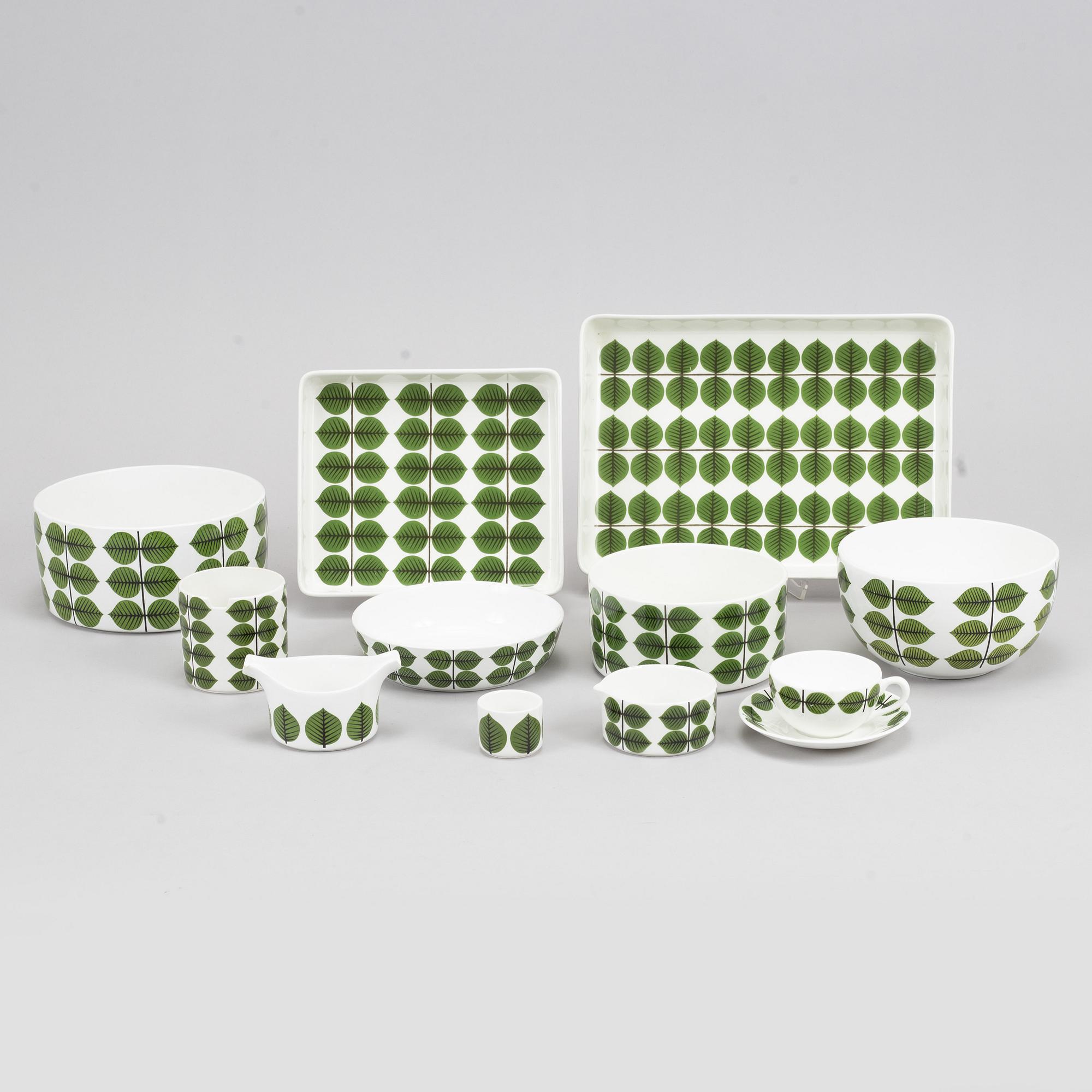 Stig Lindberg, mat- och teservis, porslin, 46 delar, "Berså"
Gustavsberg.