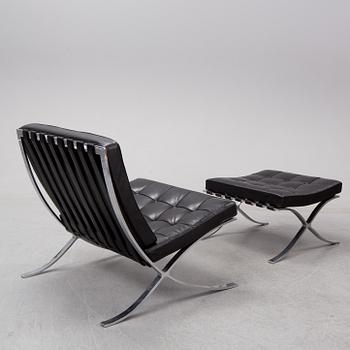Ludwig Mies van de Rohe, fåtölj med fotpall, "Barcelona", Knoll.