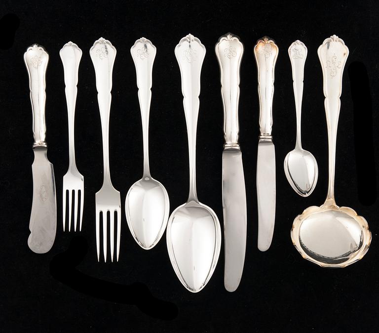 BESTICK, 80 delar, silver, "Chippendale", Kultakeskus, Tavastehus, 1950-tal. Totalvikt utan knivar ca 1963 g.