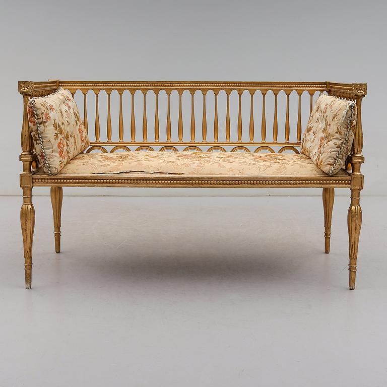 SOFFA, 1900-talets första hälft.