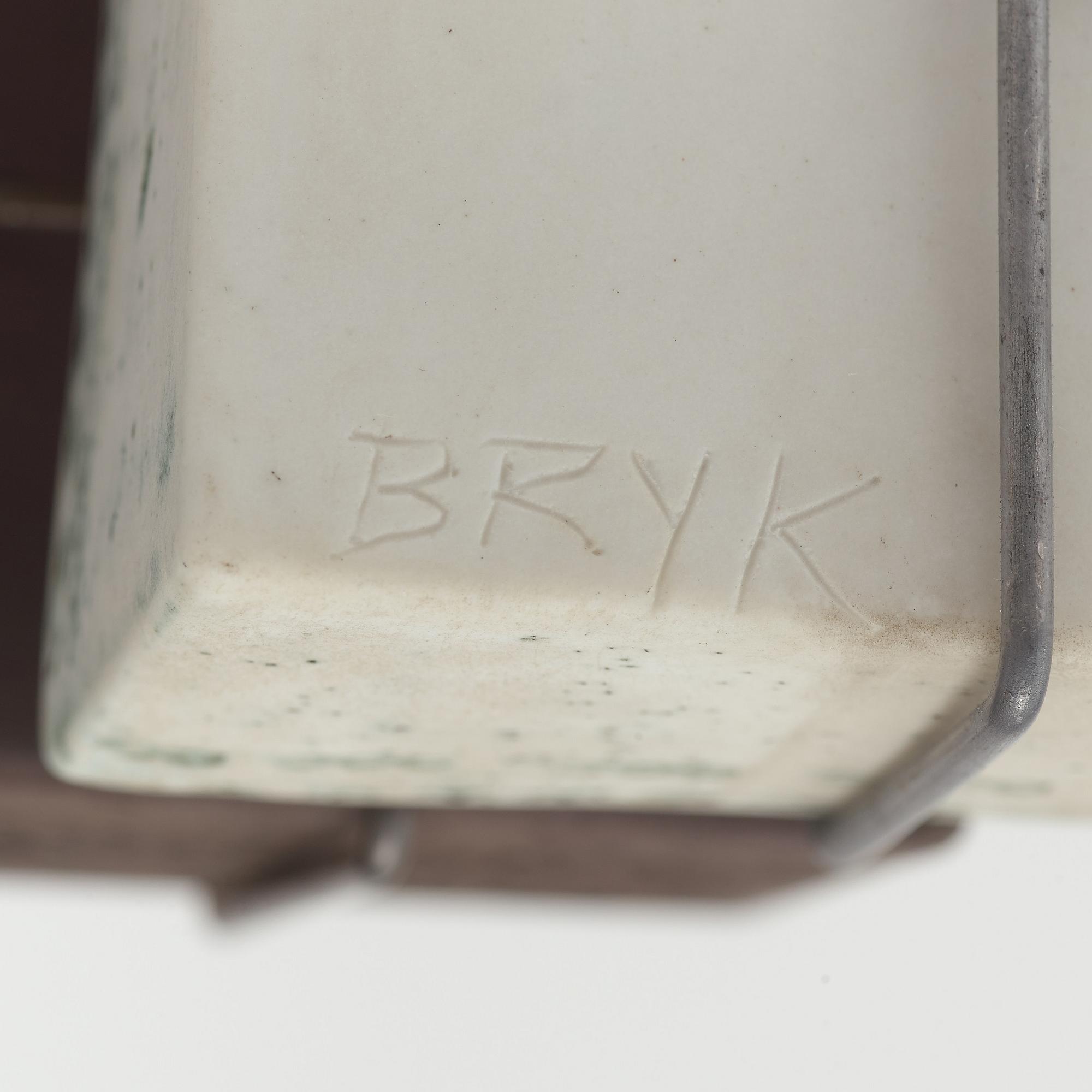 RUT BRYK, 2 st reliefer av stengods, Arabia, Finland 1950-talets slut.