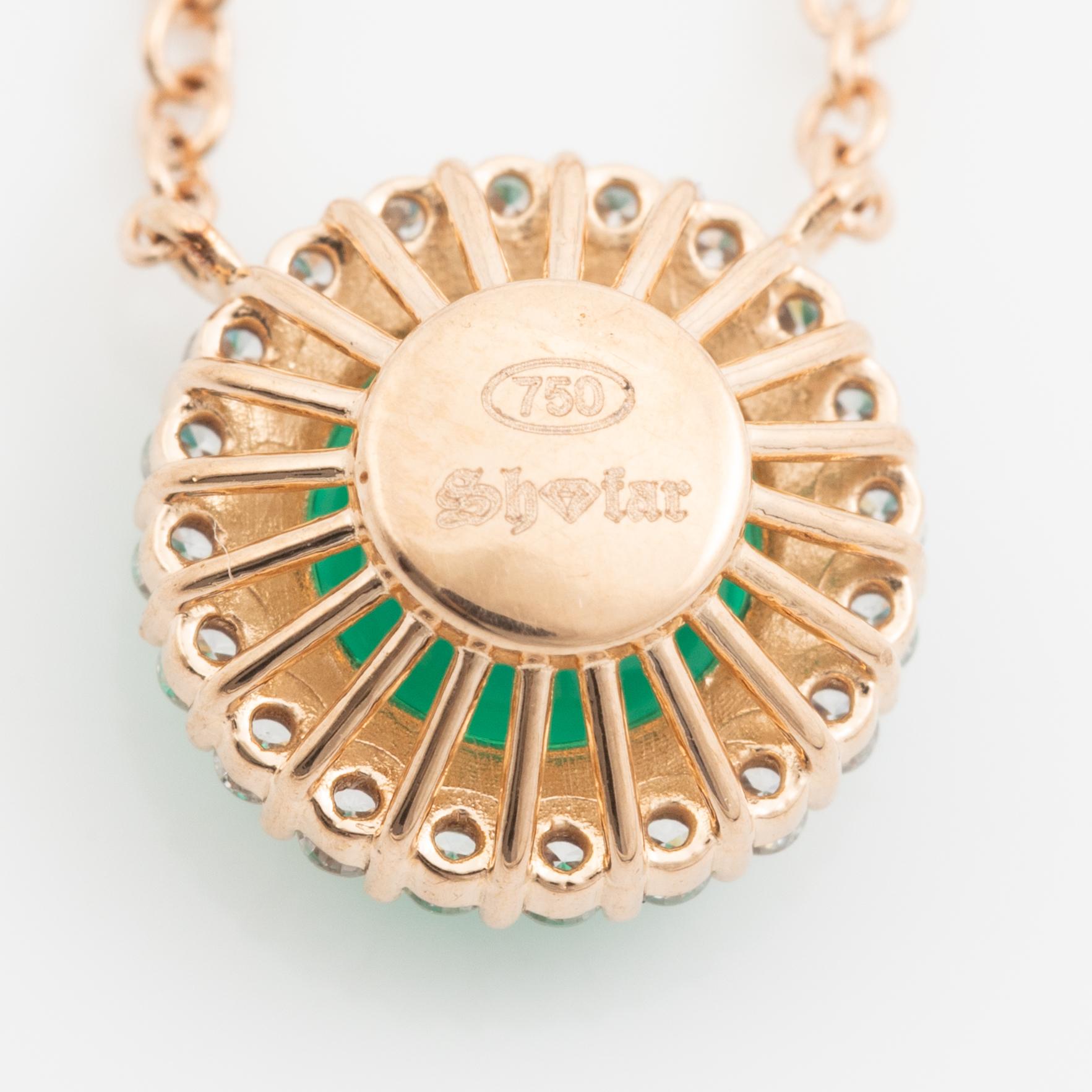 Necklace 18K gold with synthetic emerald and brilliant-cut diamonds.