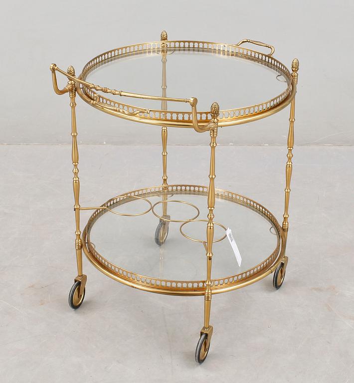 SERVERINGSVAGN, 1900-talets andra hälft.