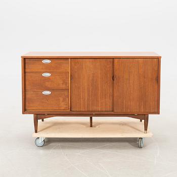 Sideboard "Mainline" Hooker & Co USA mid-20th century.