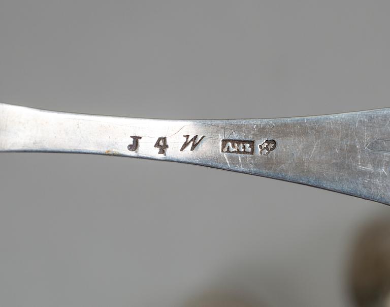SKEDAR, 8st, silver, bla Johan Lindbom, Visby, 1796. Vikt ca 340g.