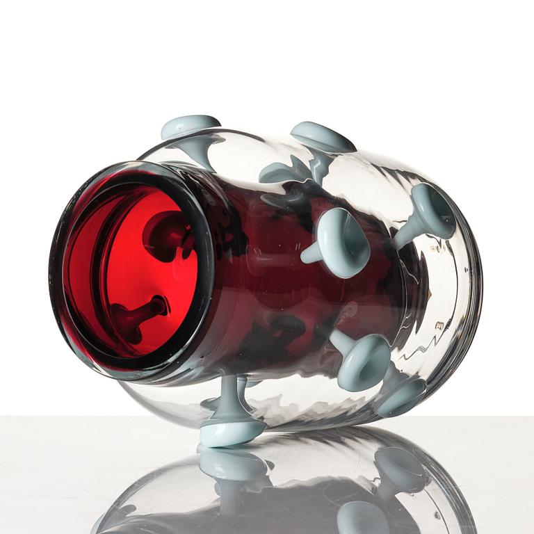 Mårten Medbo, a glass 'Double Vase', Ajeto, Czech Republic, 2001.