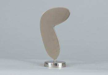 KARI HUHTAMO, teräs, signeerattu ja päivätty 1976.