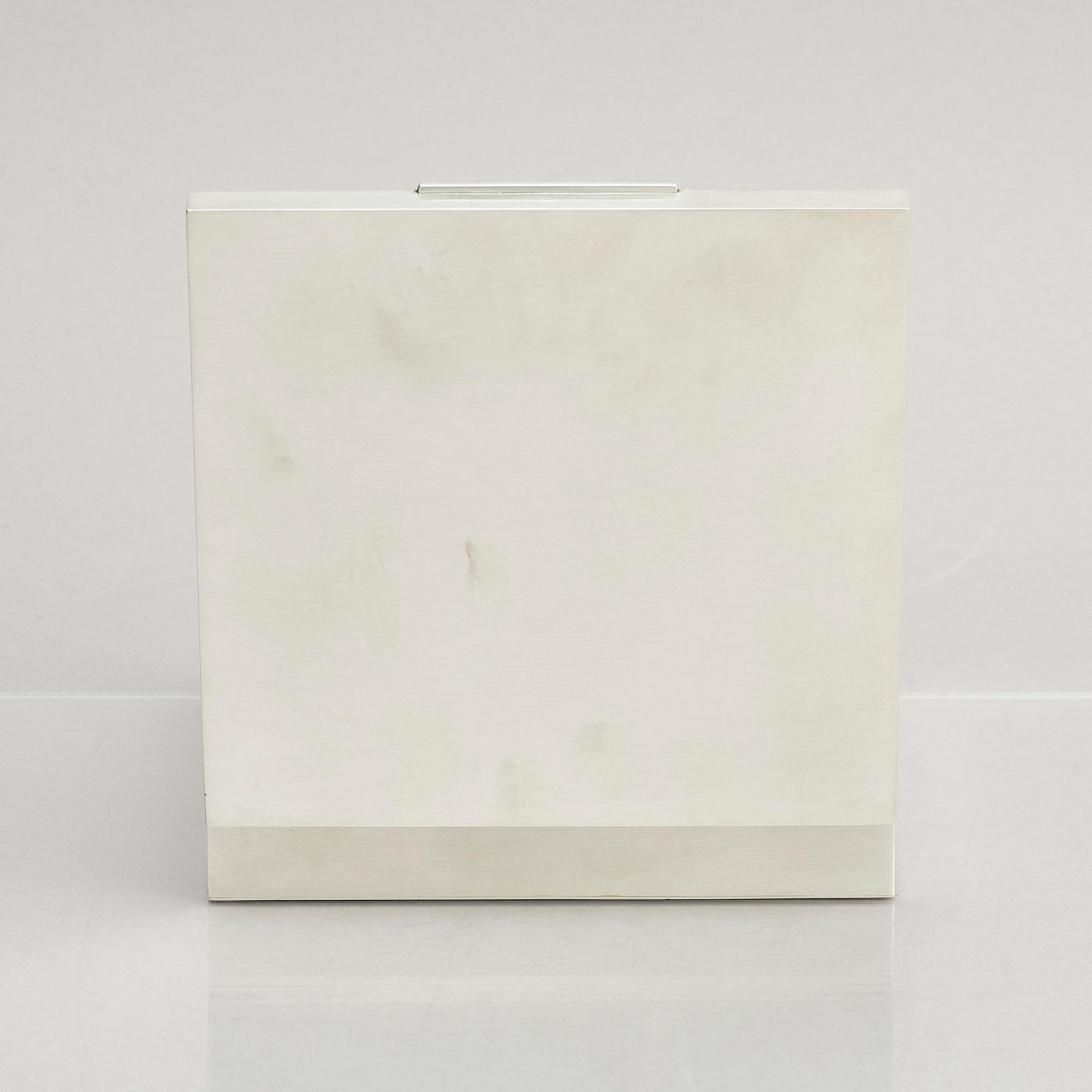 Wiwen Nilsson, a sterling silver jewellery box, 1945, Lund, Sweden.