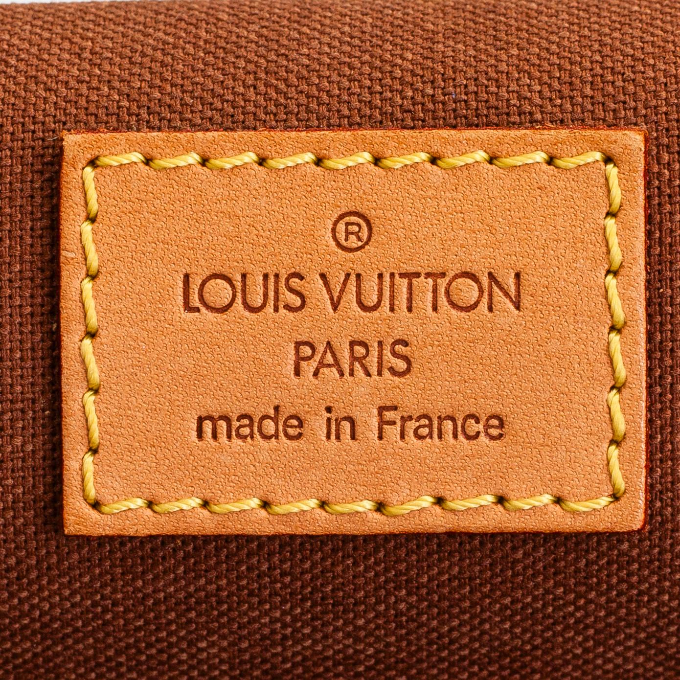Louis Vuitton, "Bosphore Messenger PM", väska.
