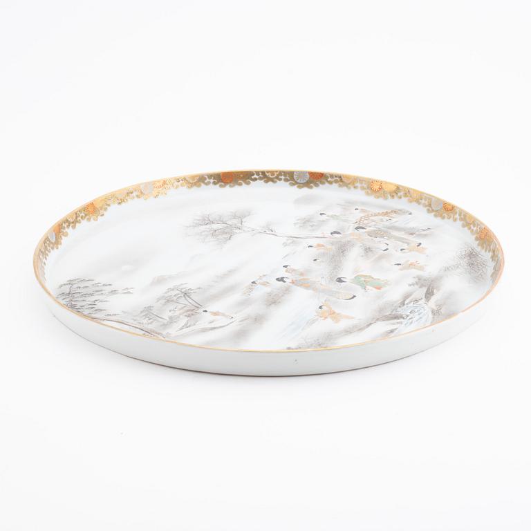 Bricka/fat, porslin, Japan, Satsumagods, Meiji (1868-1912).