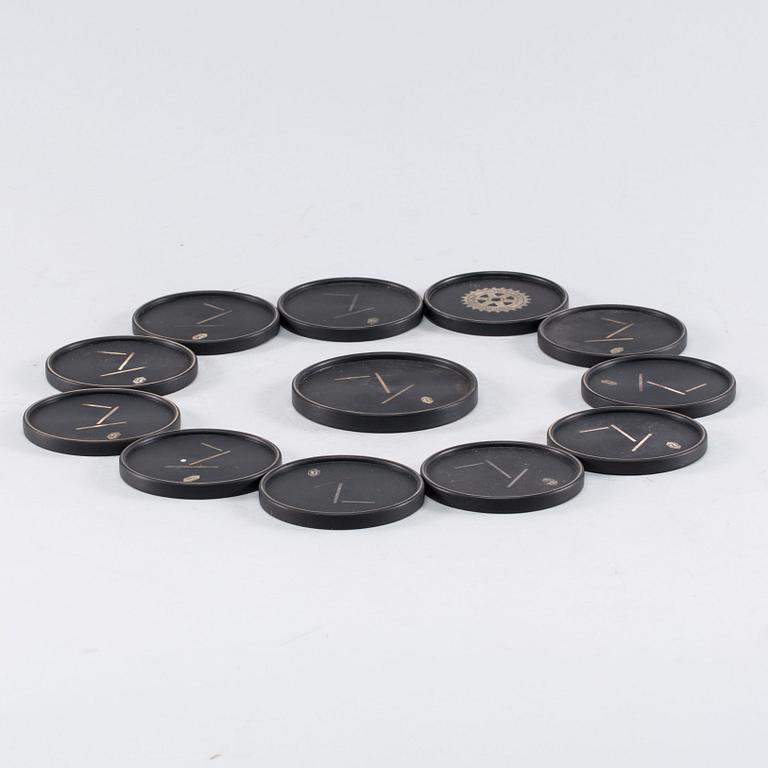 10+1 ISOLIT AND SILVER COASTERS FROM PERSTORP.